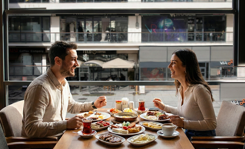 <h2 class="fc-title">KAHVALTININ<br><strong>EN KEYİFLİ HALİ</strong></h2>